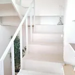別荘 Detached Greek House In The Hearth Of Bazaar *