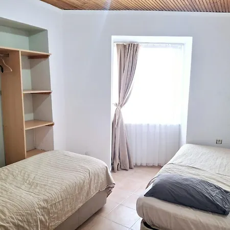 בית נופש Detached Greek House In The Hearth Of Bazaar Çeşme